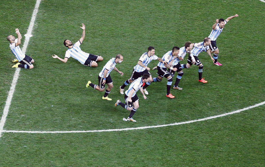 Argentina into World Cup final