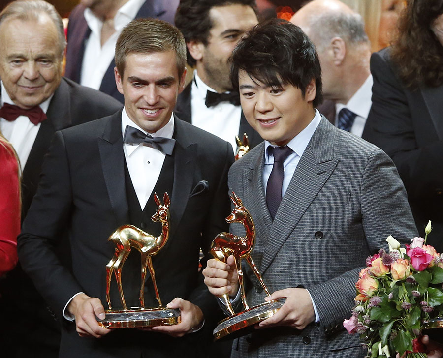 Klose, Lahm honored with Bambi 2014 media awards