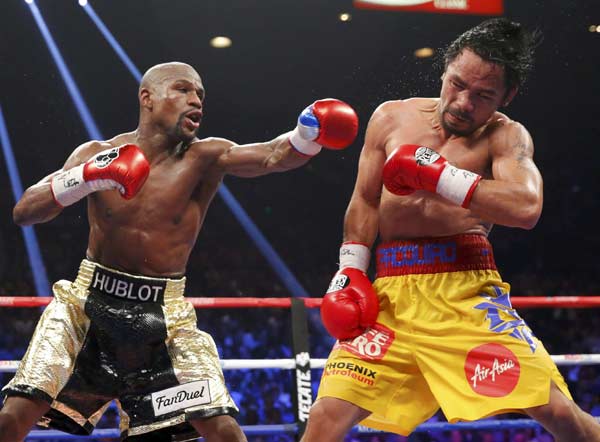 Suit filed against Pacquiao for not disclosing injury