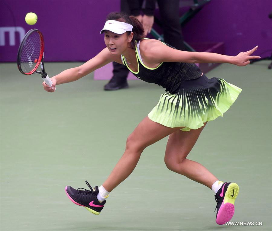 Peng Shuai claims title of women's singles at WTA Tianjin Open