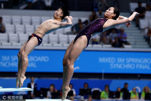 Team China showcases talents in mixed events at FINA Worlds