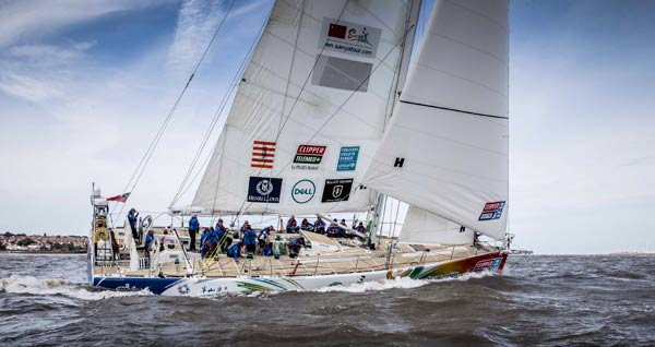 Two Chinese teams set sail in biggest Round the World Yacht Race