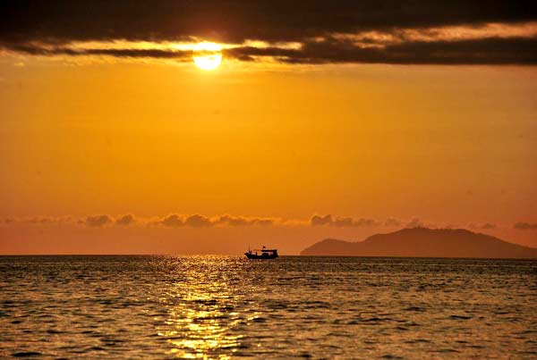 Sunset scenery in Sanya