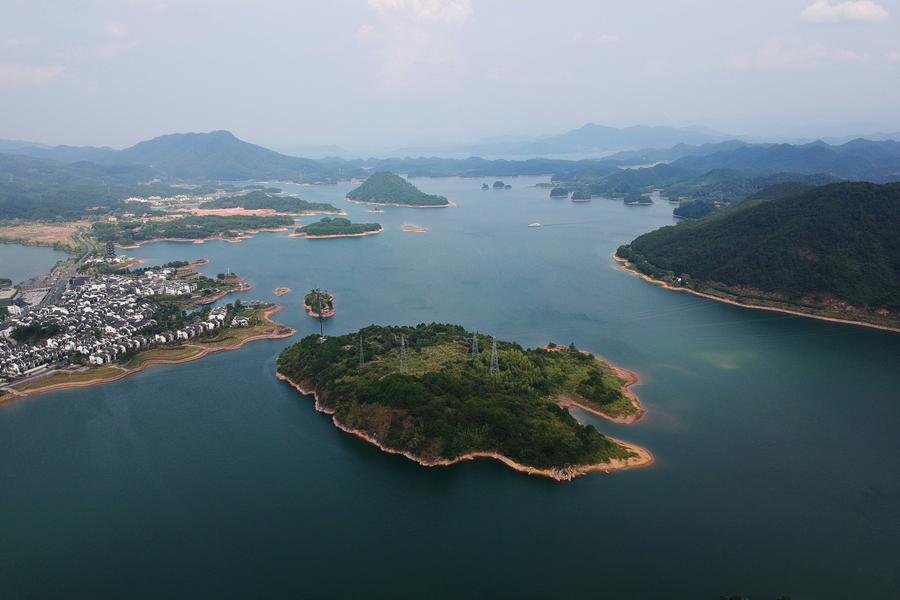 Panoramic view of Qiandao Lake, Zhejiang province