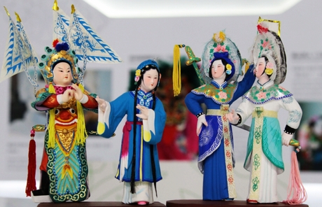 Huishan clay figurines