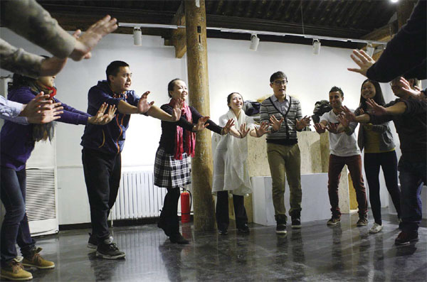 Polyglot kings of the improv ring