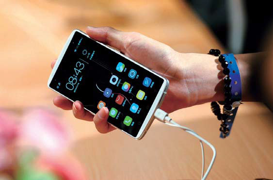 Lenovo's Yang looks overseas for growth