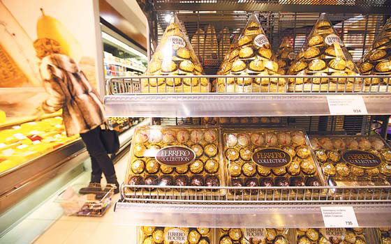 Chocolatier Ferrero disputes safety claim