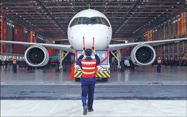 Jet completes high-speed taxi test
