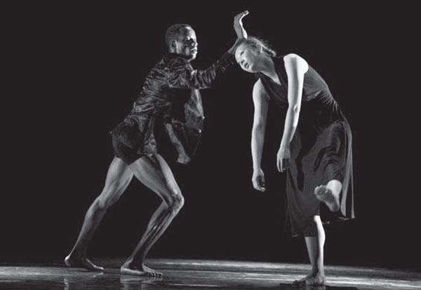 A sweet, silent pas de deux