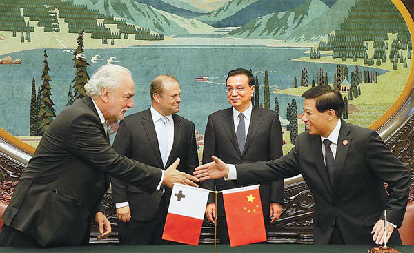 Top CEOs offered better trade climate