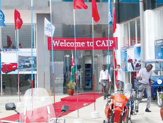 Chinese farm machines draw crowd at expo