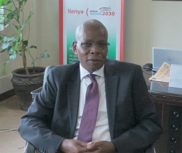 Top official backs China's record in Africa