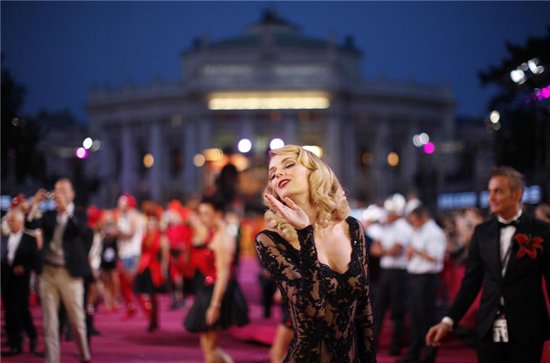 Reuters images of the year 2012 - Fashion