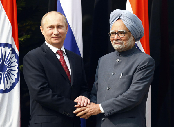 India, Russia sign defense deals worth $2.9b