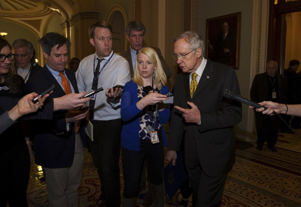 US 'fiscal cliff' talks continue in Senate