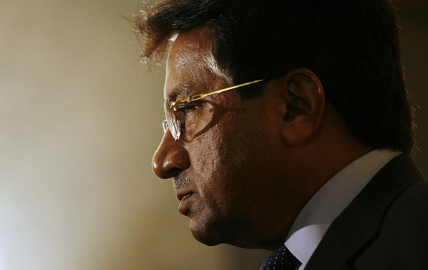 Pakistan police arrest former president Musharraf