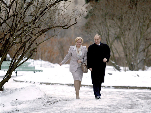 Russian President Putin, wife announce divorce