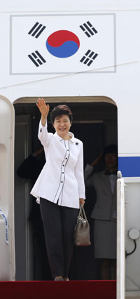Park's visit opens new chapter in China-ROK ties