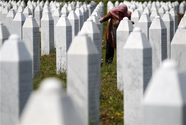 Newly identified Srebrenica victims to be buried