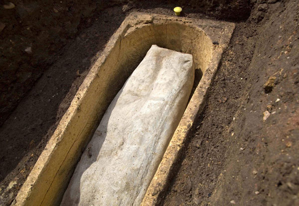 Double coffin found at King Richard III car park