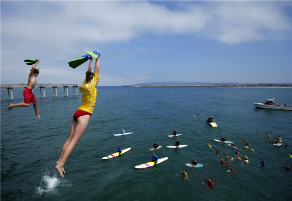 Junior lifeguards take a leap in Calif.