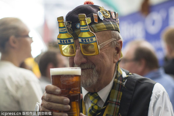 Beer lovers gather in London