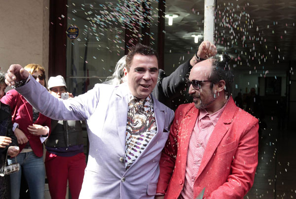 First gay marriage in Uruguay