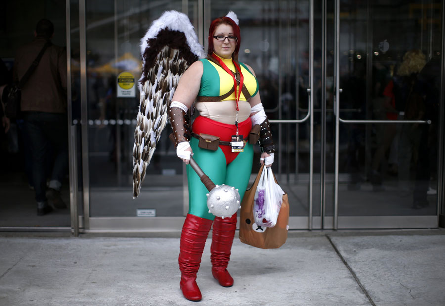 Costume bonanza at New York Comic-Con