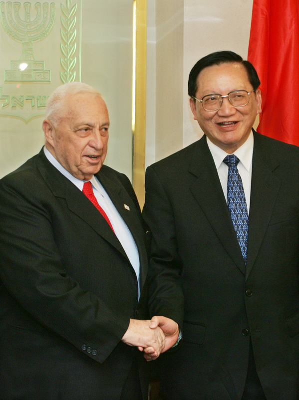 Ariel Sharon's diplomatic moments with 