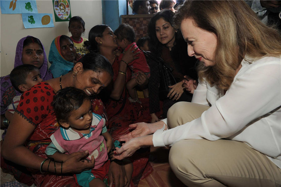 France's former First Lady undertakes charity visit to India