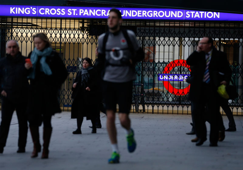 London tube strike causes travel chaos