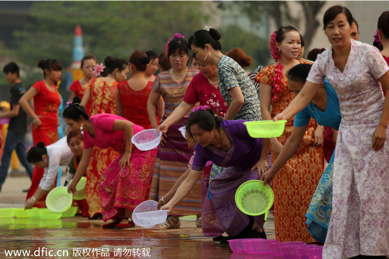 Thousands revel in the Songkran Festival water spree