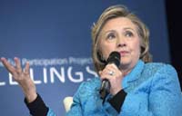 With appearance in Iowa, Clinton takes a big step toward 2016