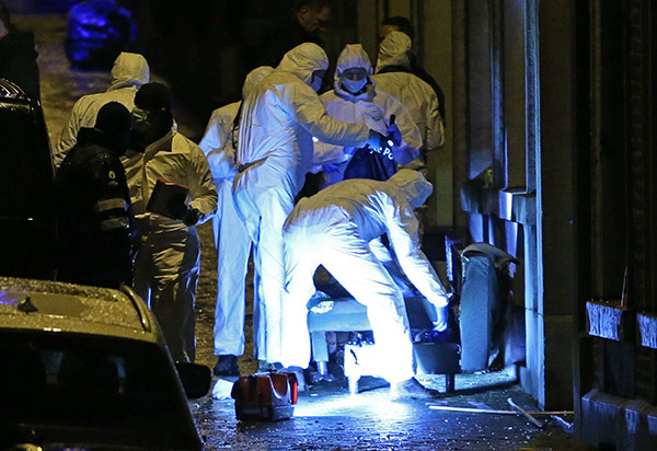 Fifteen detained after Belgian police kill Islamist gunmen