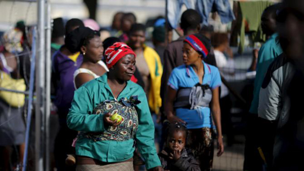 S. African xenophobia violence abating
