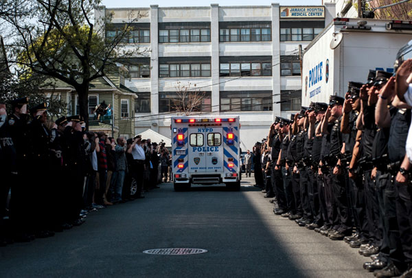 New York police officer dies after being shot in head