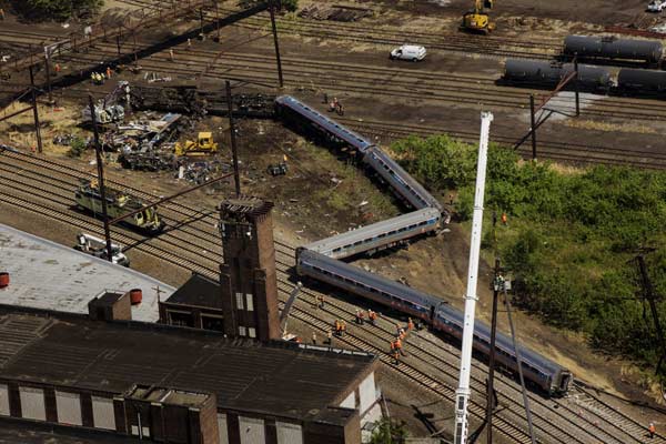 Amtrak train in Philadelphia wreck 'was speeding'