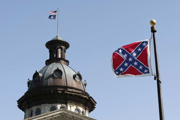 South Carolina legislature passes bill to remove Confederate flag