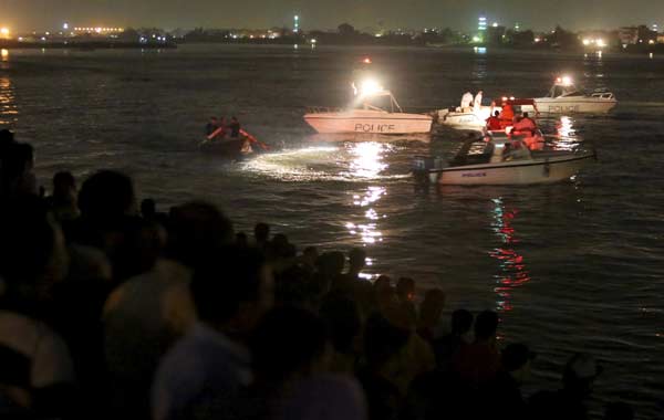 Nineteen people drown in shipwreck on Nile River