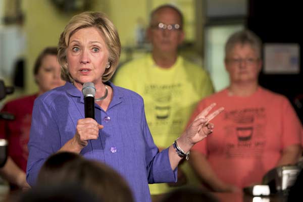 Hillary Clinton says campaign unaffected by email scandal