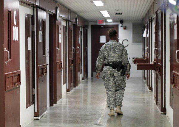 White House rejects Pentagon plan to close Guantanamo prison