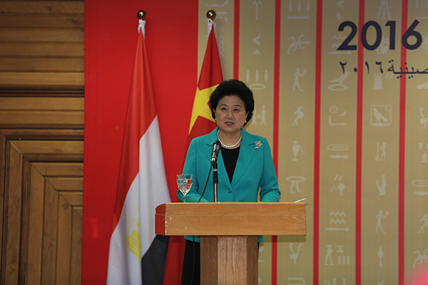 China deepens educational ties with Egypt