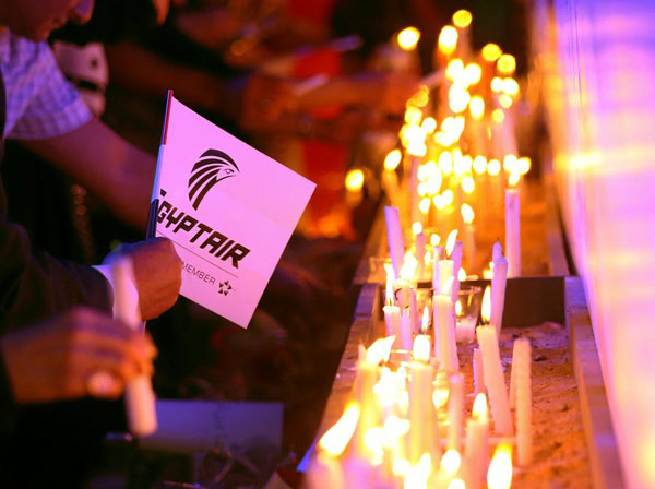 Cairo holds 'candlelight march' over EgyptAir doomed plane
