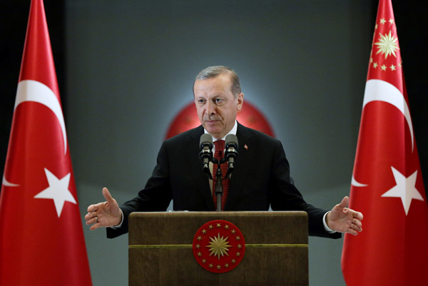 Turkey's Erdogan apologizes to Putin over downed jet: Kremlin
