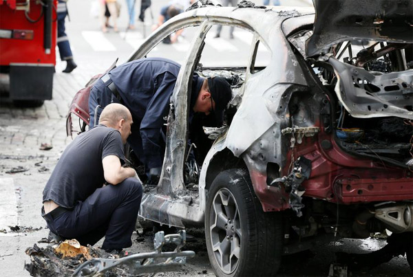 Ukrainian journalist dies in car explosion in Kiev