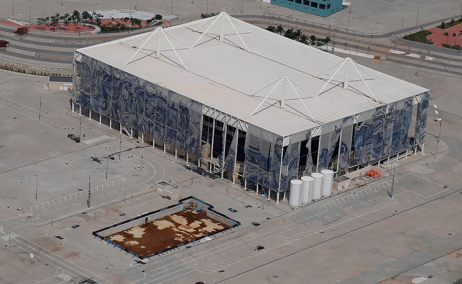 From riches to rags: Maracana's past glory gone