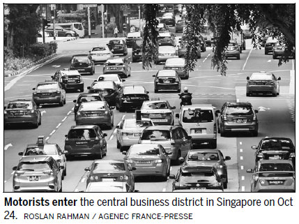 Singapore rolls out drive to keep cars off the roads