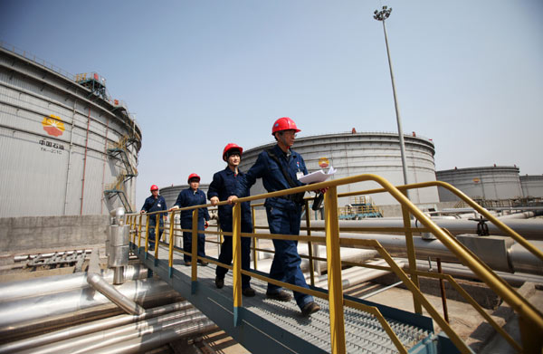 Oil deals strengthen China's energy supplies