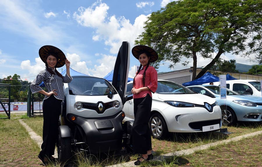 Electric vehicles charge up carnival in HK